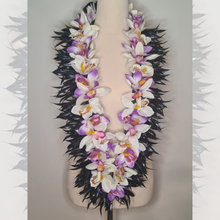 Load image into Gallery viewer, Faux Flower Kahoa / Lei
