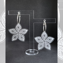 Load image into Gallery viewer, Saryah Earrings
